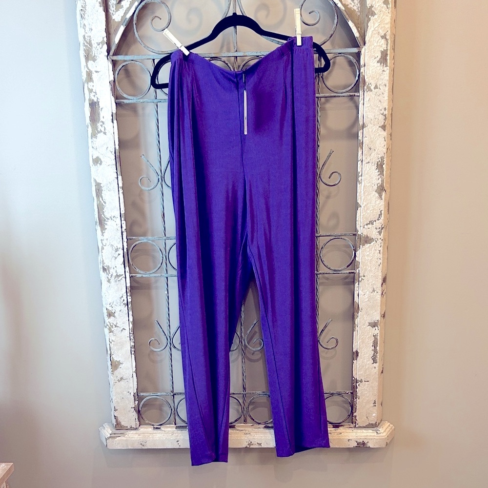 Chico's Travelers No Tummy Straight Leg Pant Midnight Orchid Size 4R (XXLR) NWT